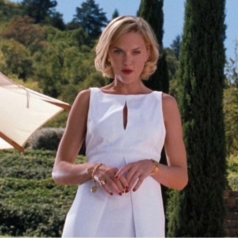 Meredith Blake Elegant White Sleeveless Dress
